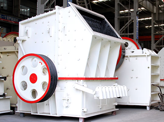 河南紅星大型破碎設備助中國礦山機械行業(yè)走成功之路